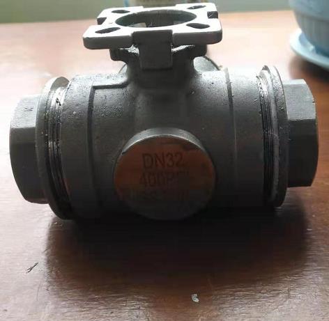 雙相鋼高平臺螺紋三通球閥